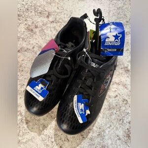 Starter NWT Boys Black Cleats 1